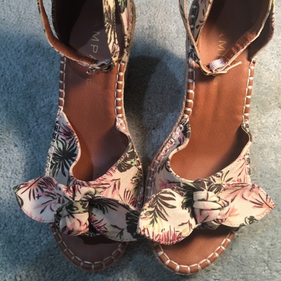 Rampage Heels - Picture 5 of 5